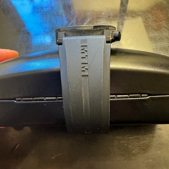 MTM Mens Watch - Hypertec H-61 with Black Rubber Band - Picture 2 of 4